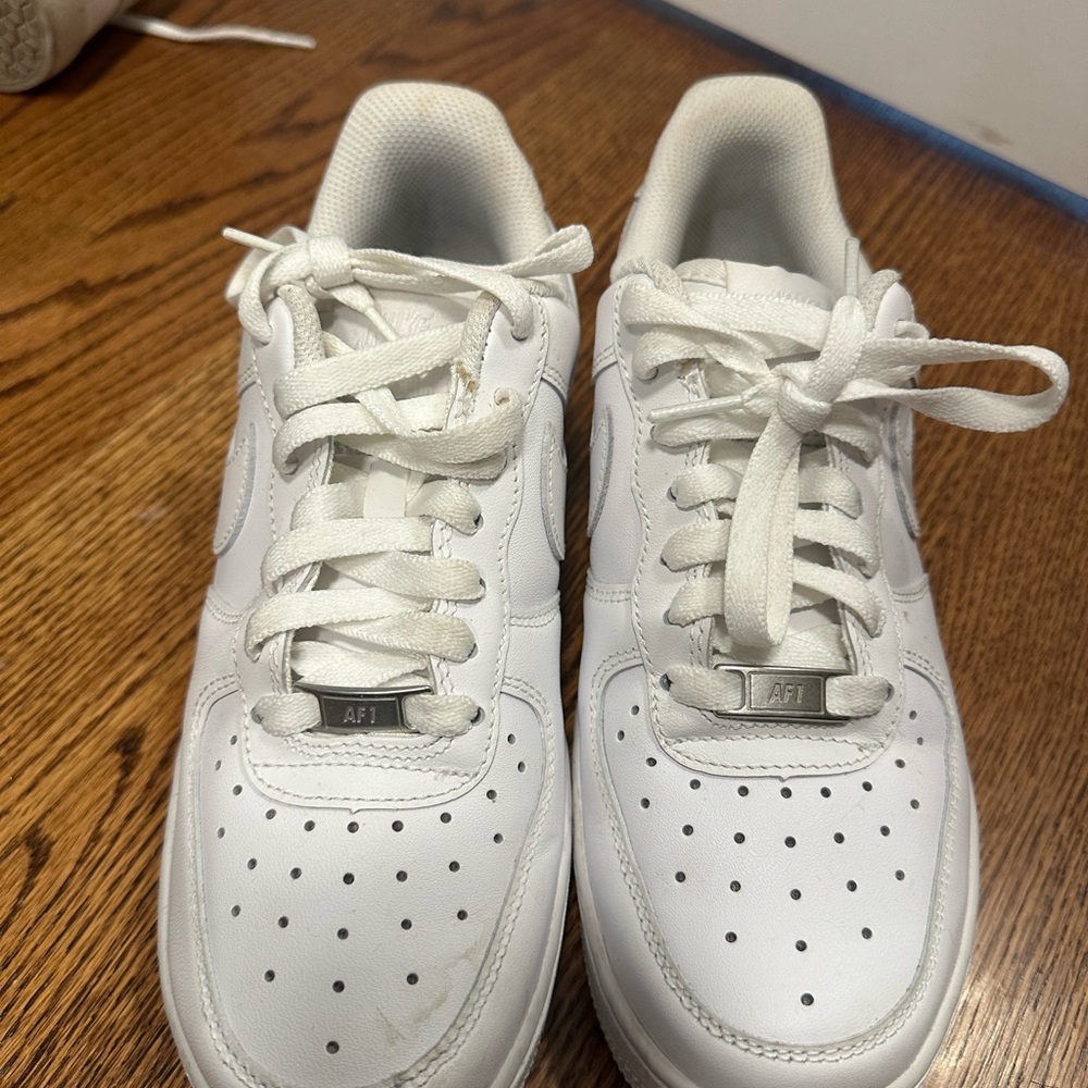 White AF1 Sneakers